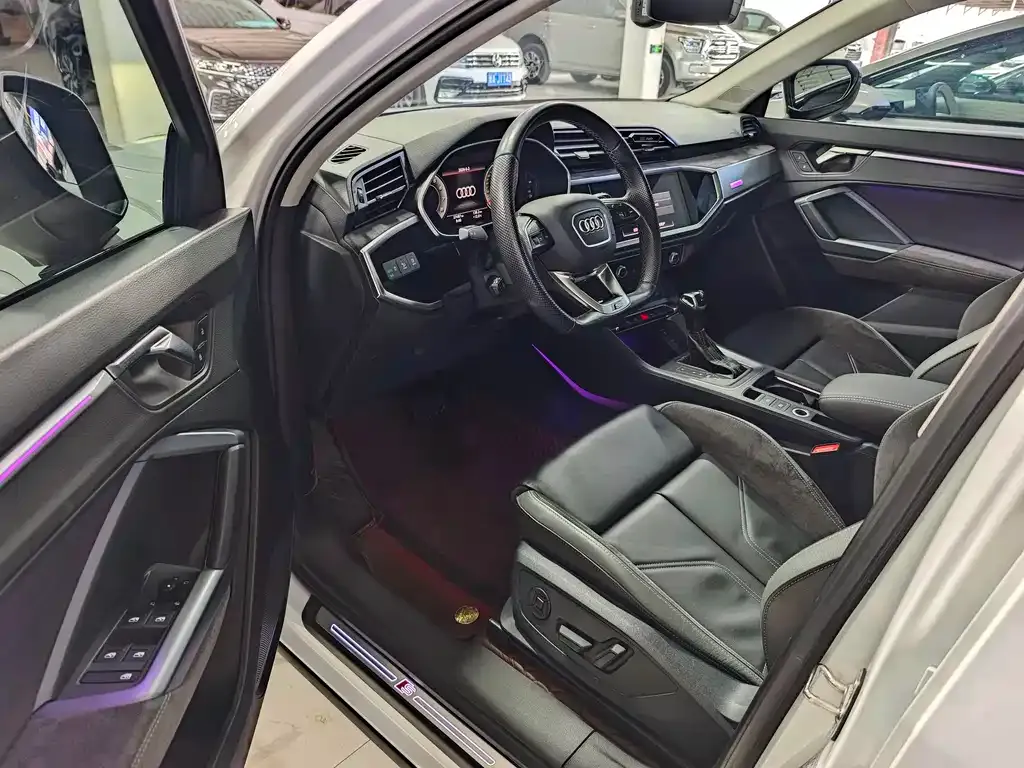 Audi Q3 Sportback 2023 из CN, фото 3