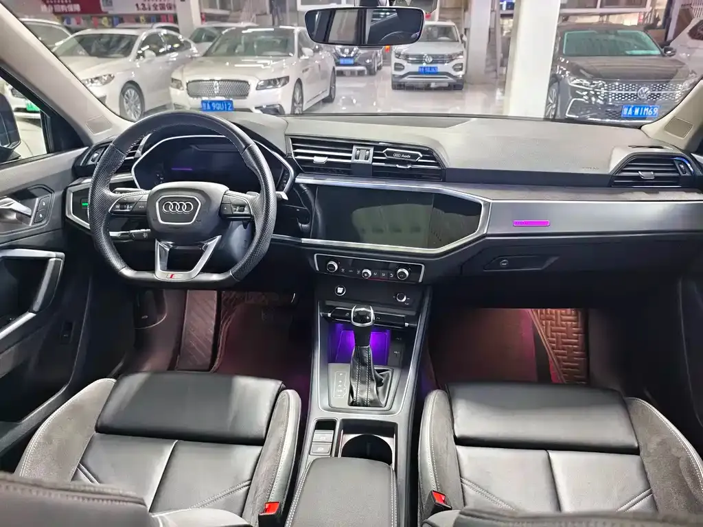 Audi Q3 Sportback 2023 из CN, фото 10