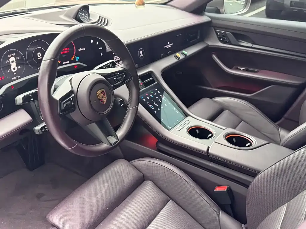 Porsche Taycan 2021 из CN, фото 9