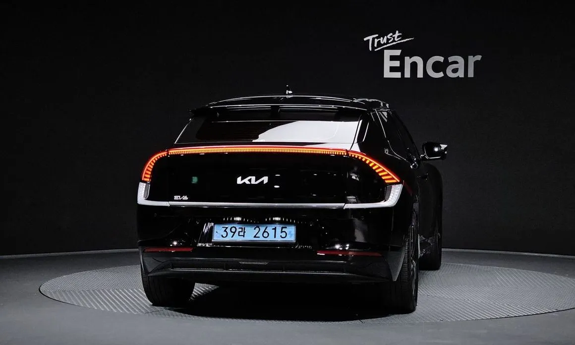 Kia EV6 — фото 4
