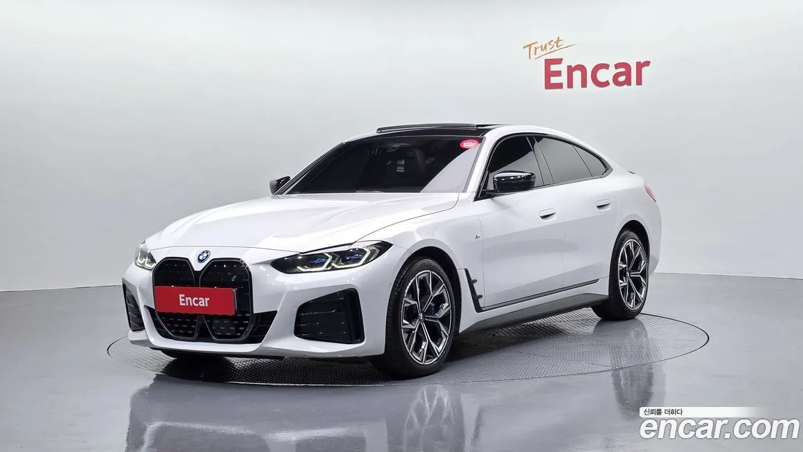 BMW i4