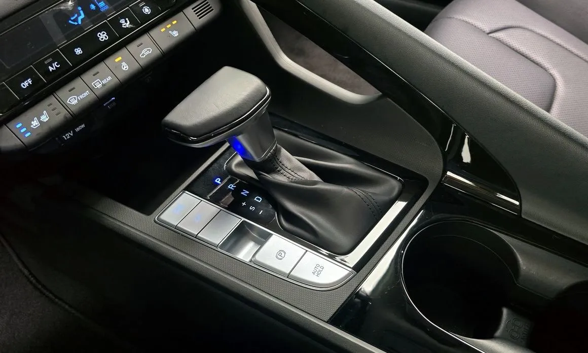 Hyundai AVANTE 2021 из KR, фото 7