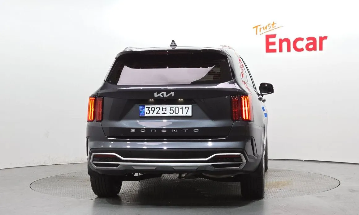 Kia Sorento — фото 5