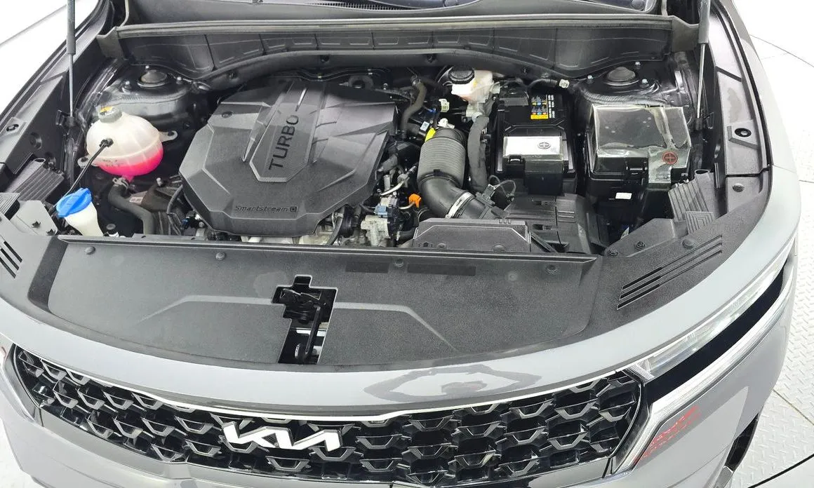 Kia Sorento — фото 8