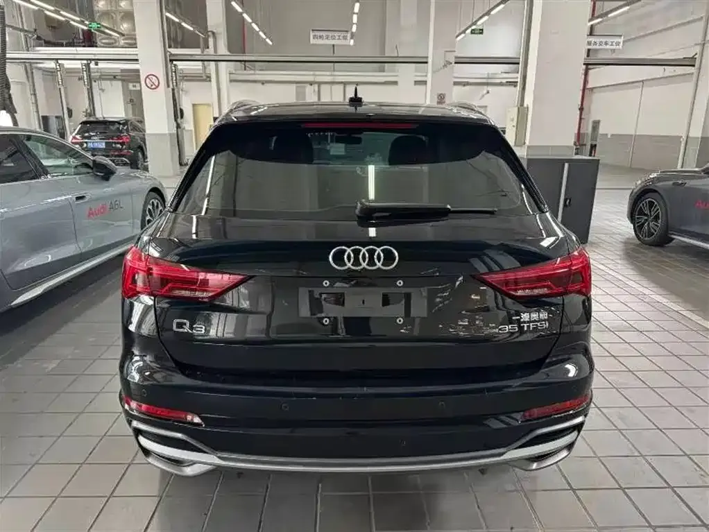 Audi Q3 — фото 2
