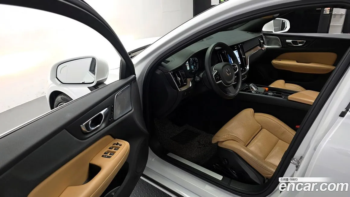 Volvo S60 2022 из KR, фото 9
