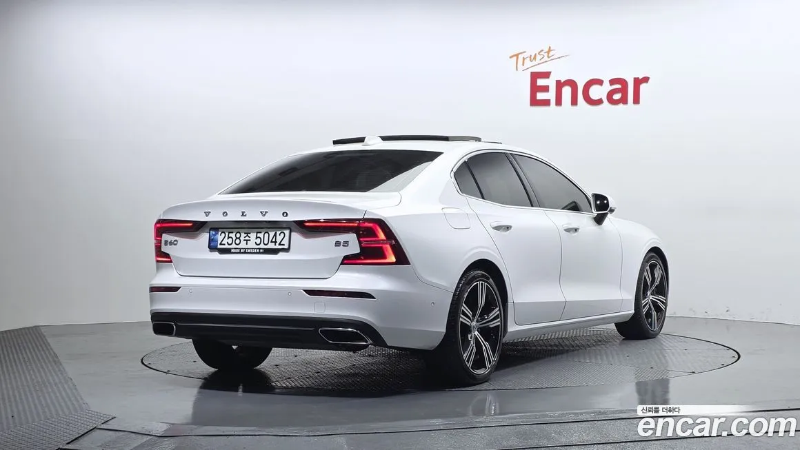 Volvo S60 2022 из KR, фото 7