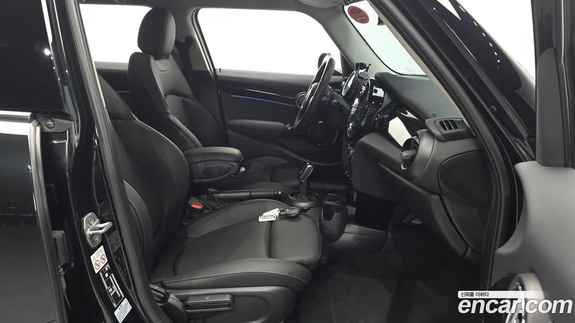 Mini Cooper 2023 из KR, фото 3