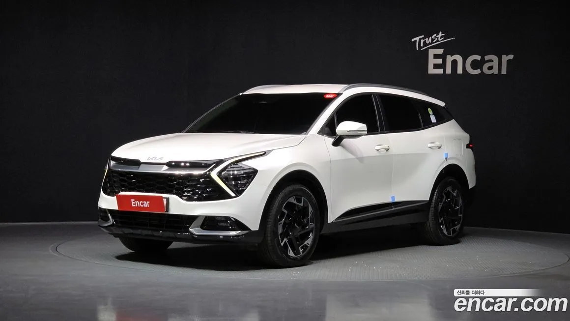 Kia Sportage — фото 1