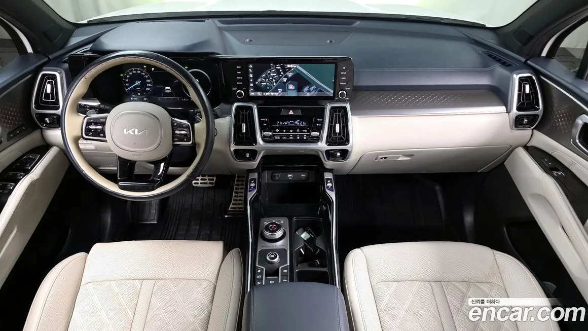 Kia Sorento — фото 8