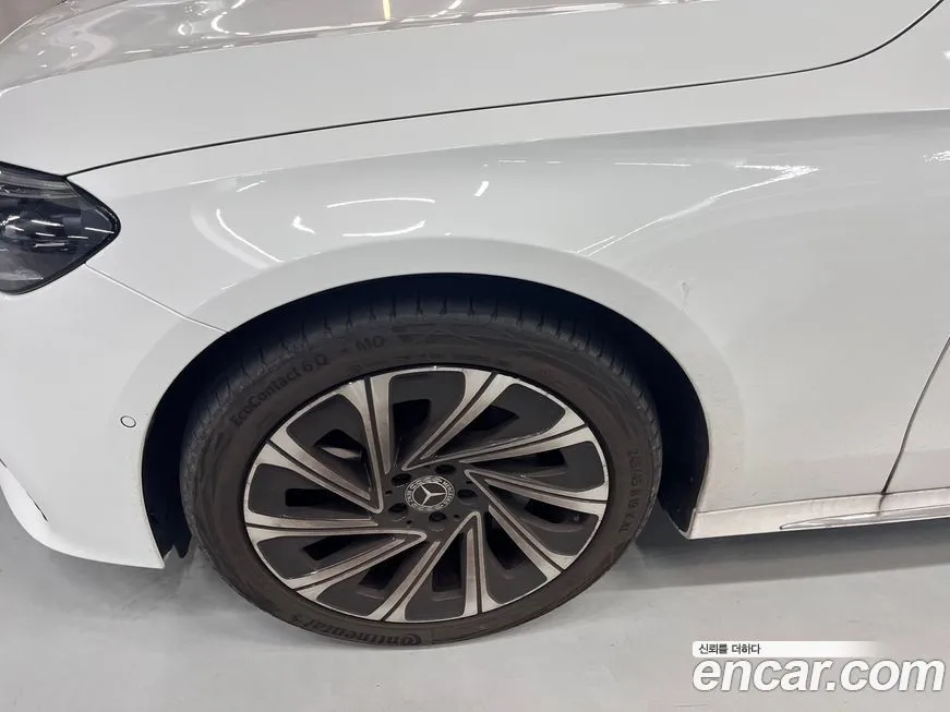 Mercedes-Benz E-Class 2025 из KR, фото 4