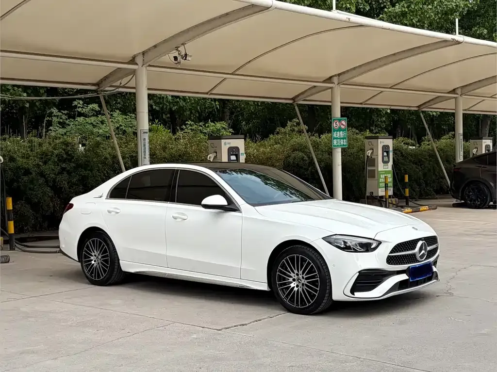Mercedes-Benz C-Class — фото 10