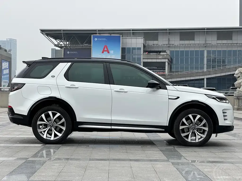 Land Rover Discovery Sport — фото 4