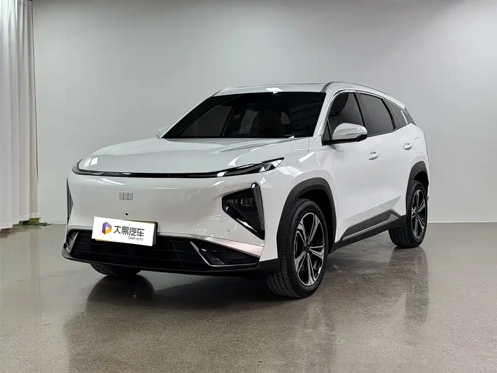 Geely Galaxy L7 — фото 1