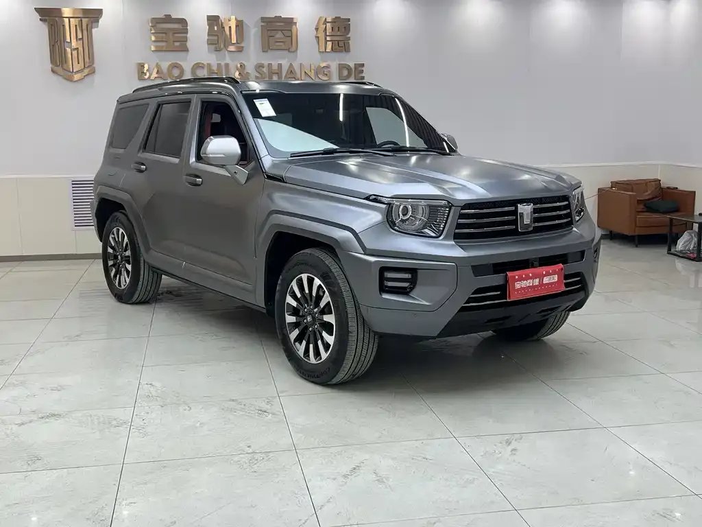 Tank 700 New Energy — фото 7