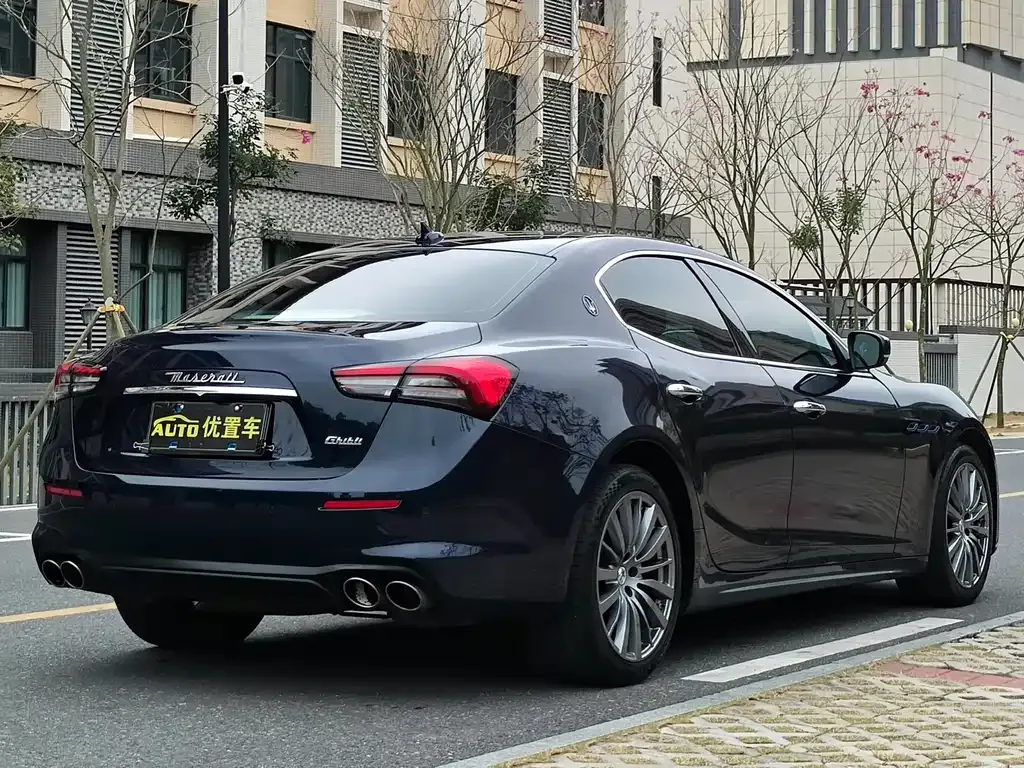 Maserati Ghibli — фото 5
