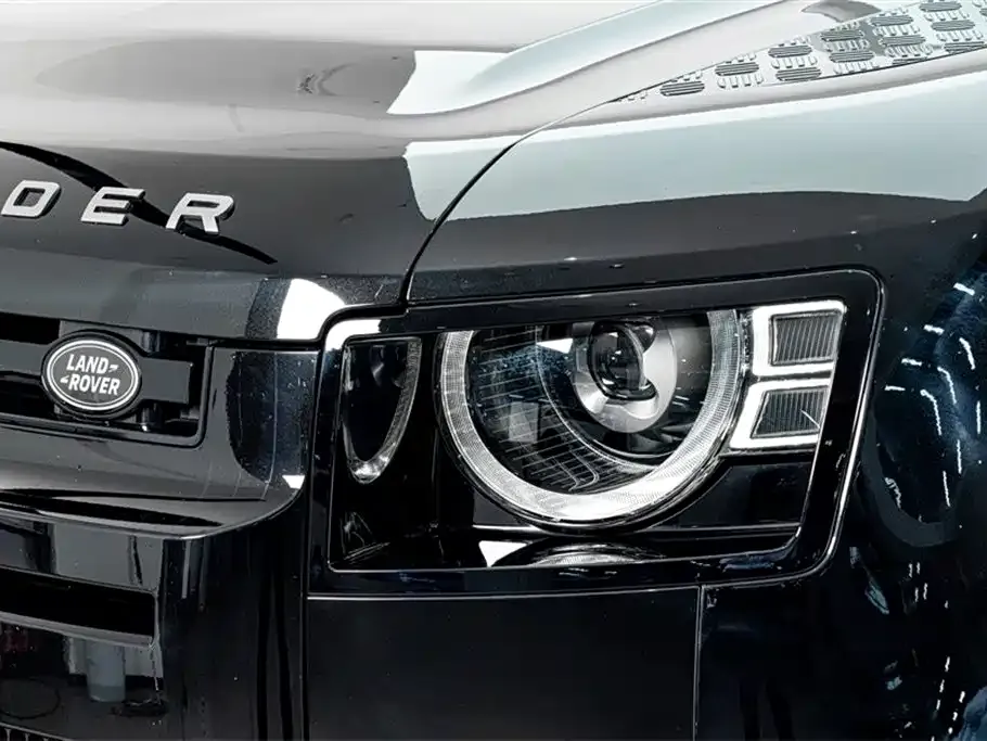 Land Rover Defender — фото 5