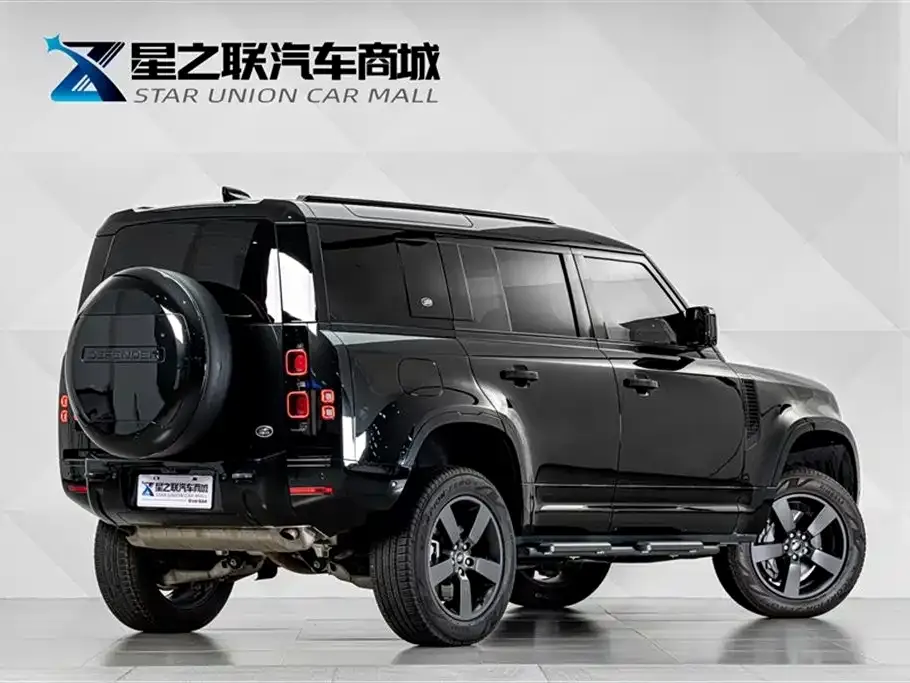 Land Rover Defender — фото 6