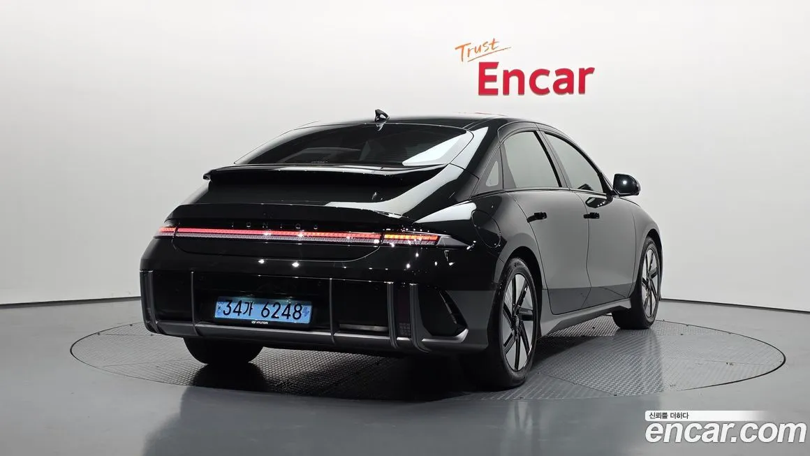 Hyundai Ioniq6 — фото 9
