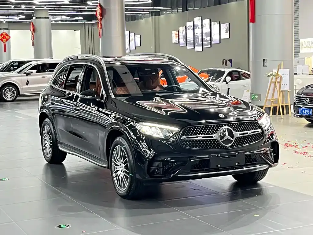 Mercedes-Benz GLC — фото 6