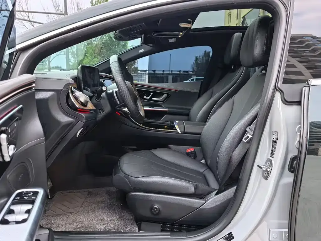 Mercedes-Benz EQE 2023 из CN, фото 2