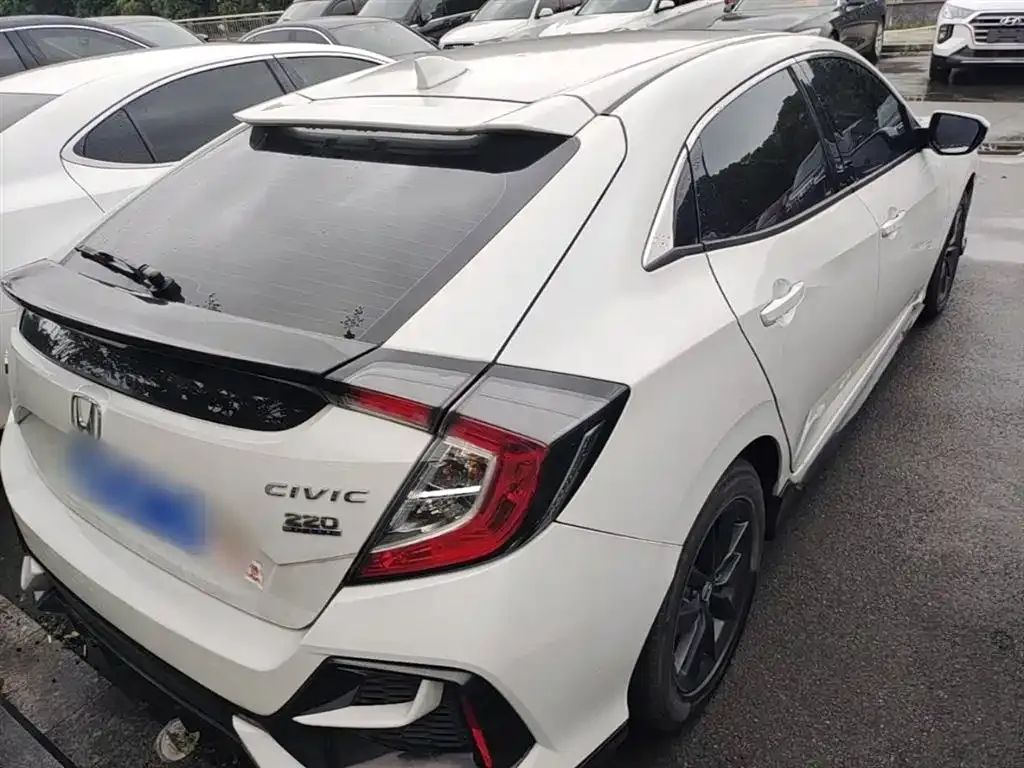 Honda Civic — фото 7