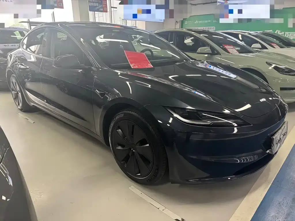 Tesla Model 3 — фото 6