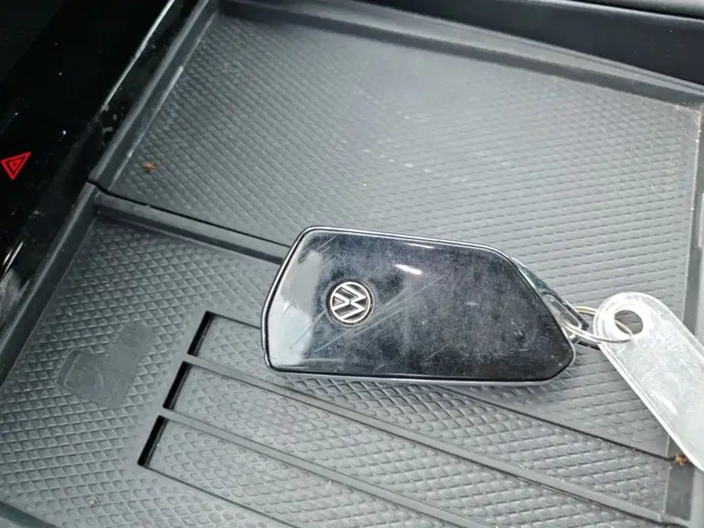 Volkswagen 06 2025 из CN, фото 7