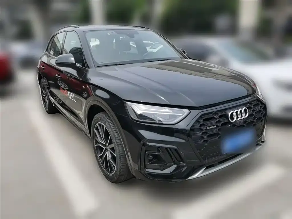 Audi Q5L — фото 2