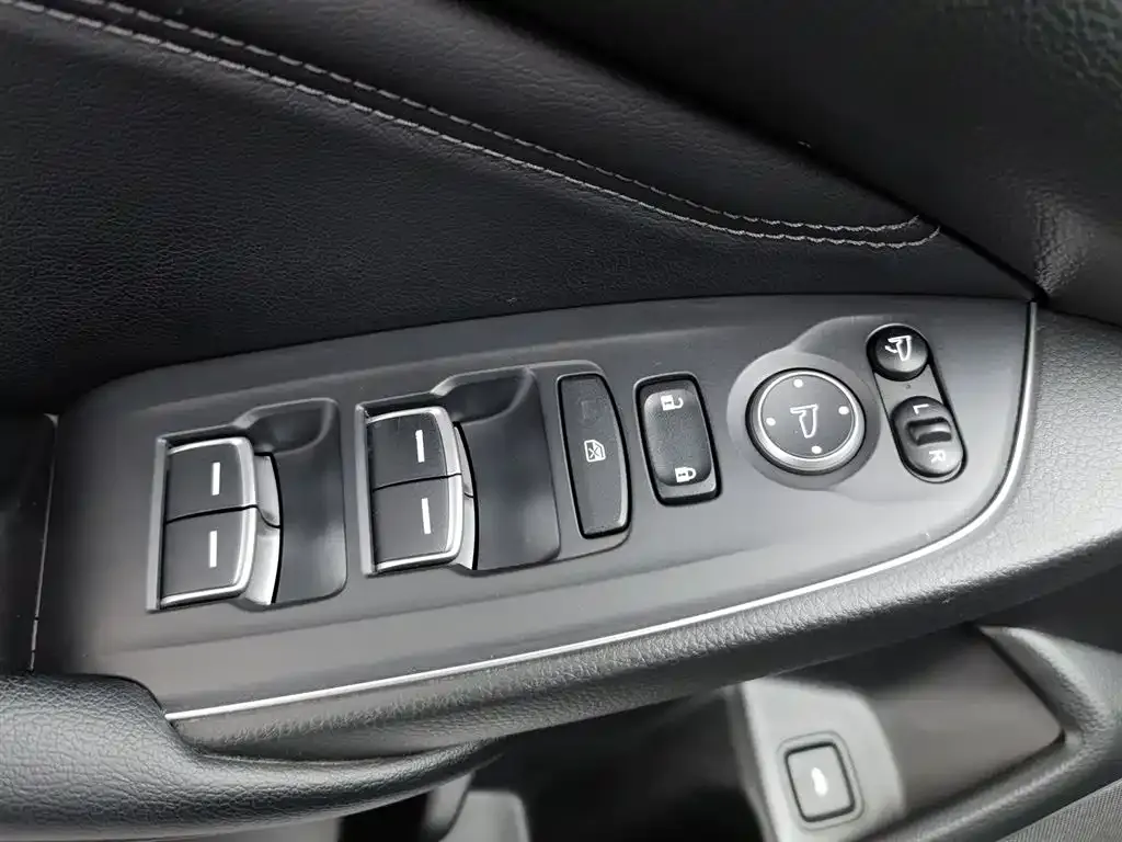 Honda Accord — фото 9