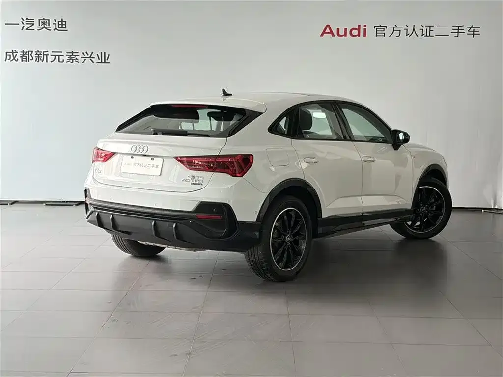 Audi Q3 Sportback — фото 2