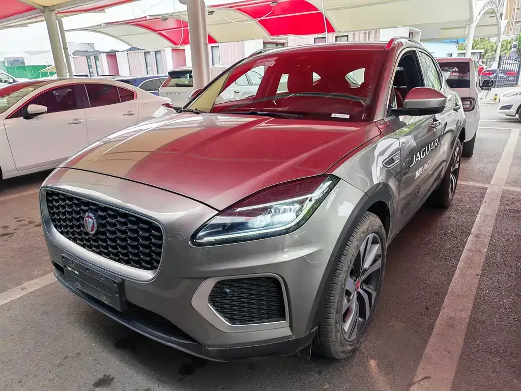 Jaguar E-PACE