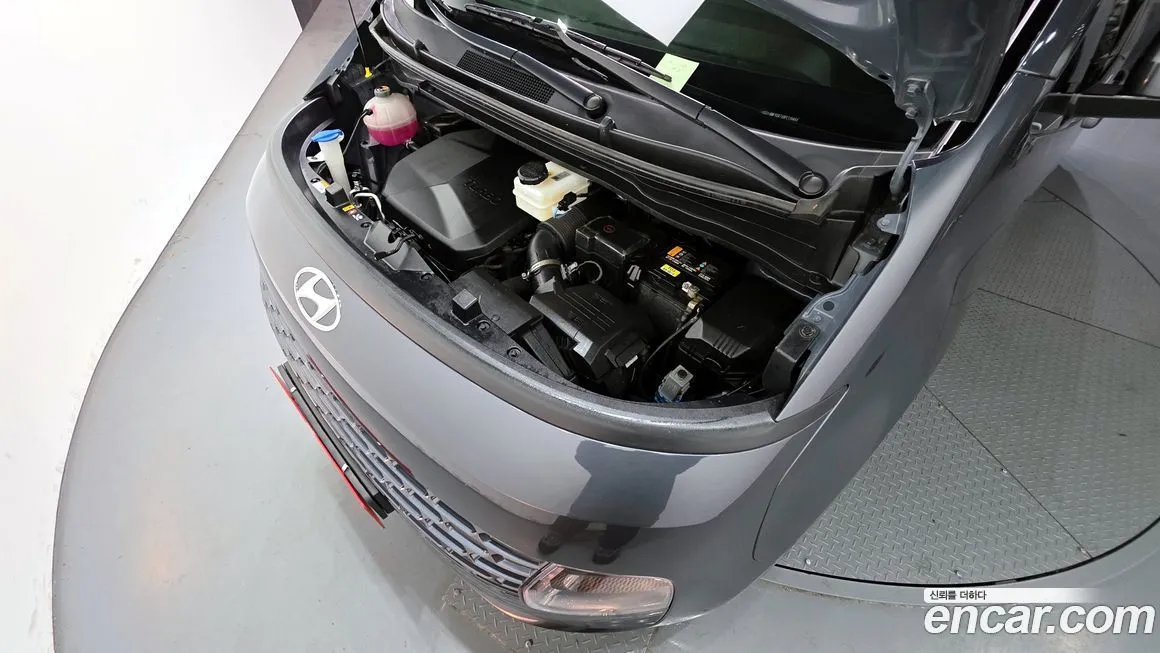 Hyundai Staria — фото 9