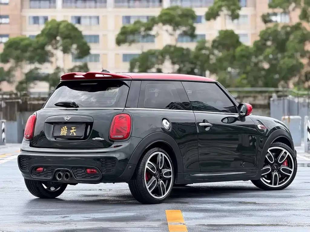 MINI JCW (John Cooper Works) — фото 4
