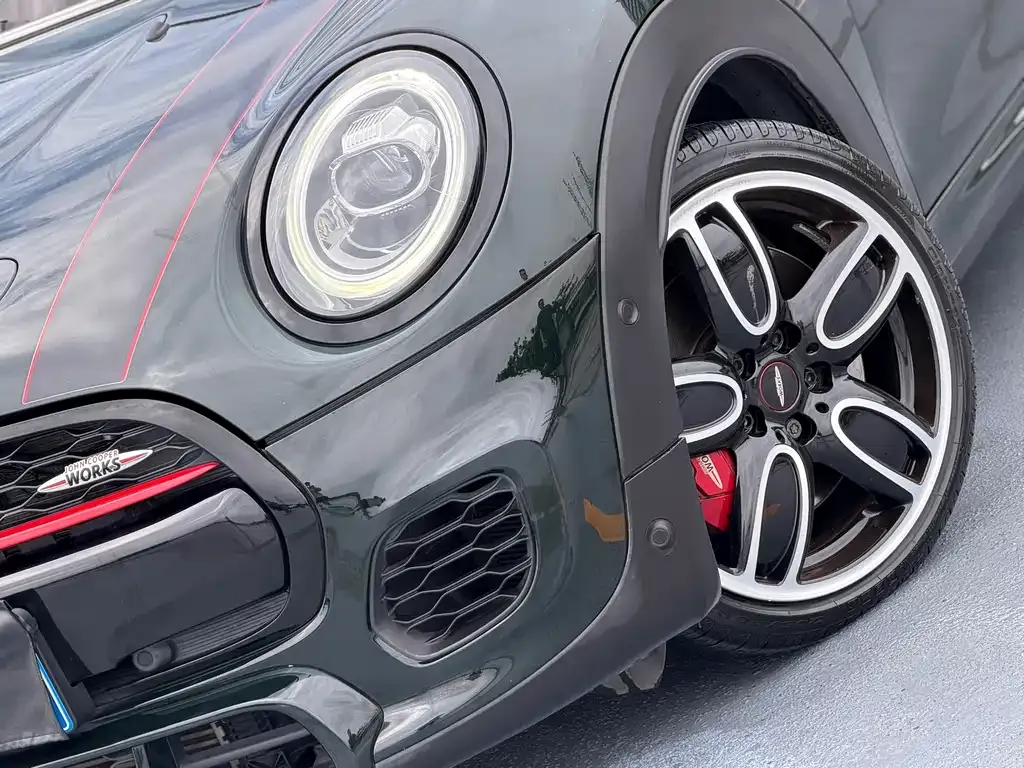 MINI JCW (John Cooper Works) — фото 6