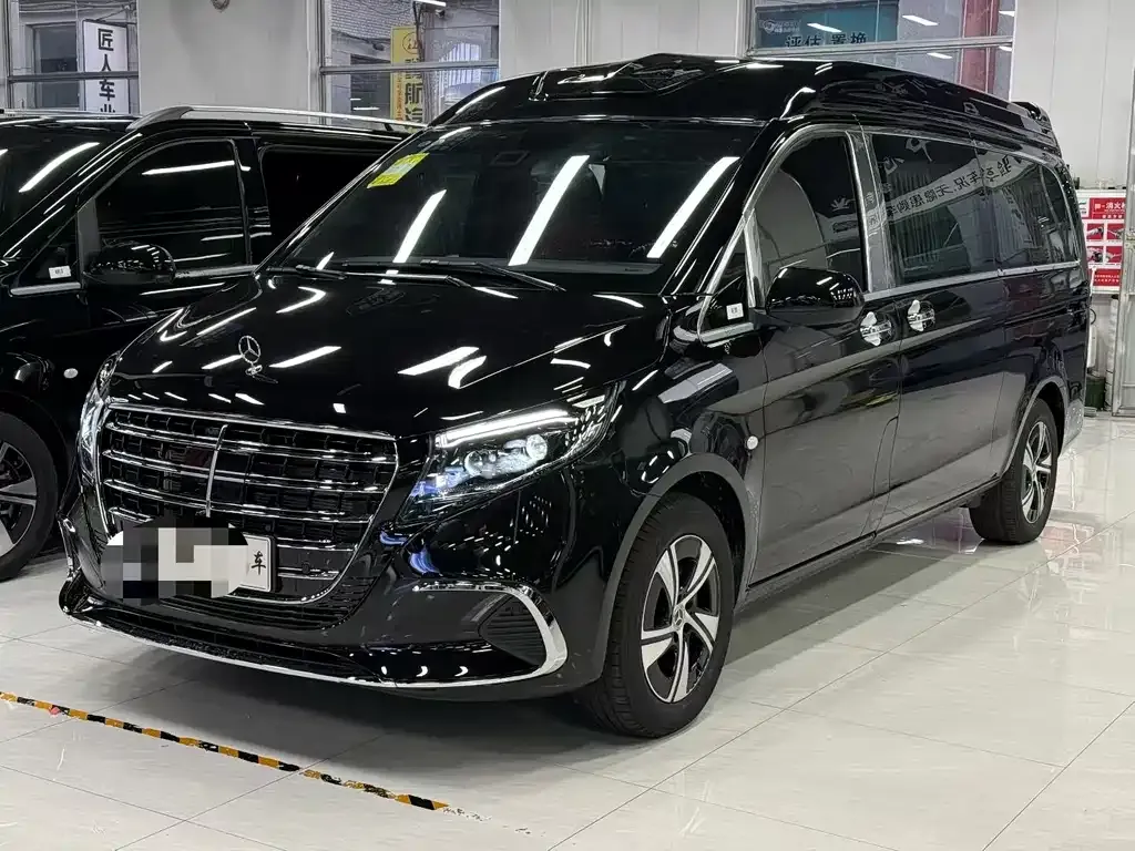 Mercedes-Benz Vito — фото 1