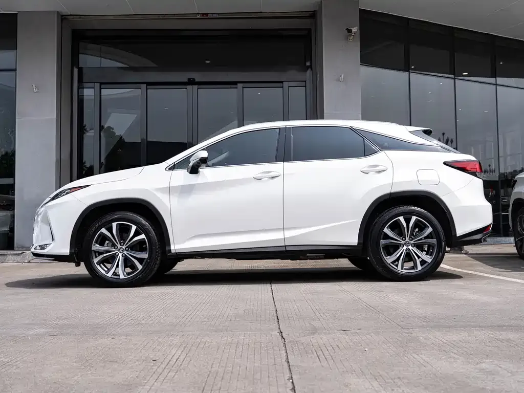Lexus RX — фото 8