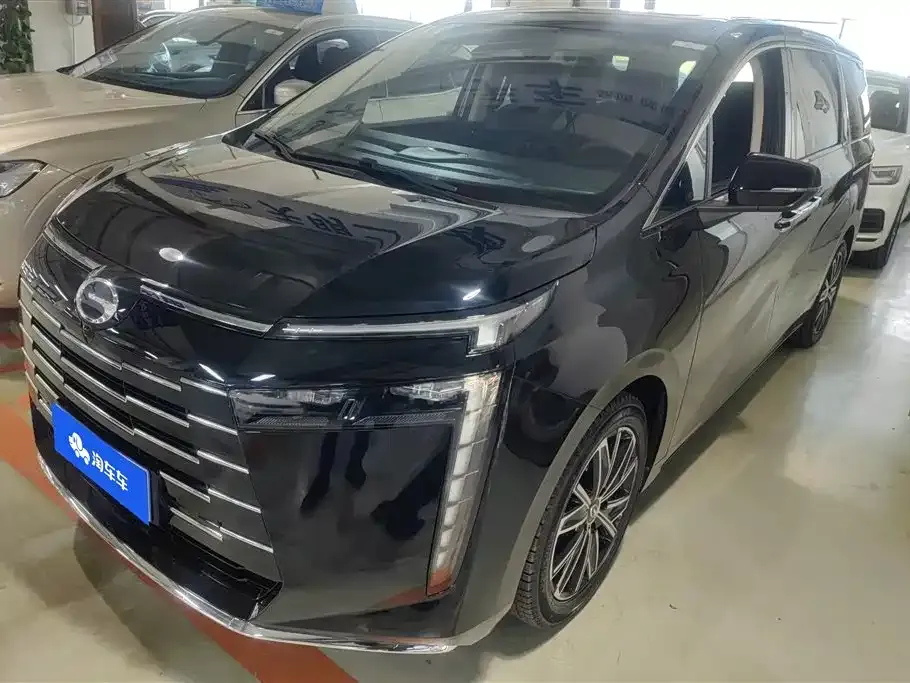 GAC Motor Trumpchi E8