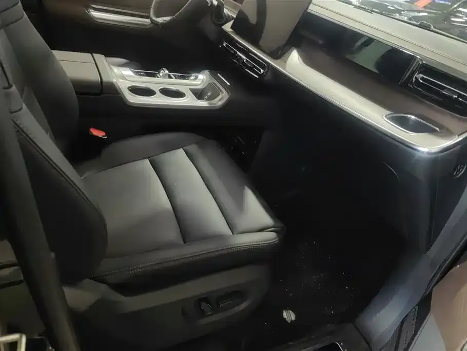 GAC Motor Trumpchi E8 2025 из CN, фото 2