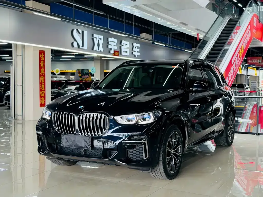 BMW X5 — фото 1