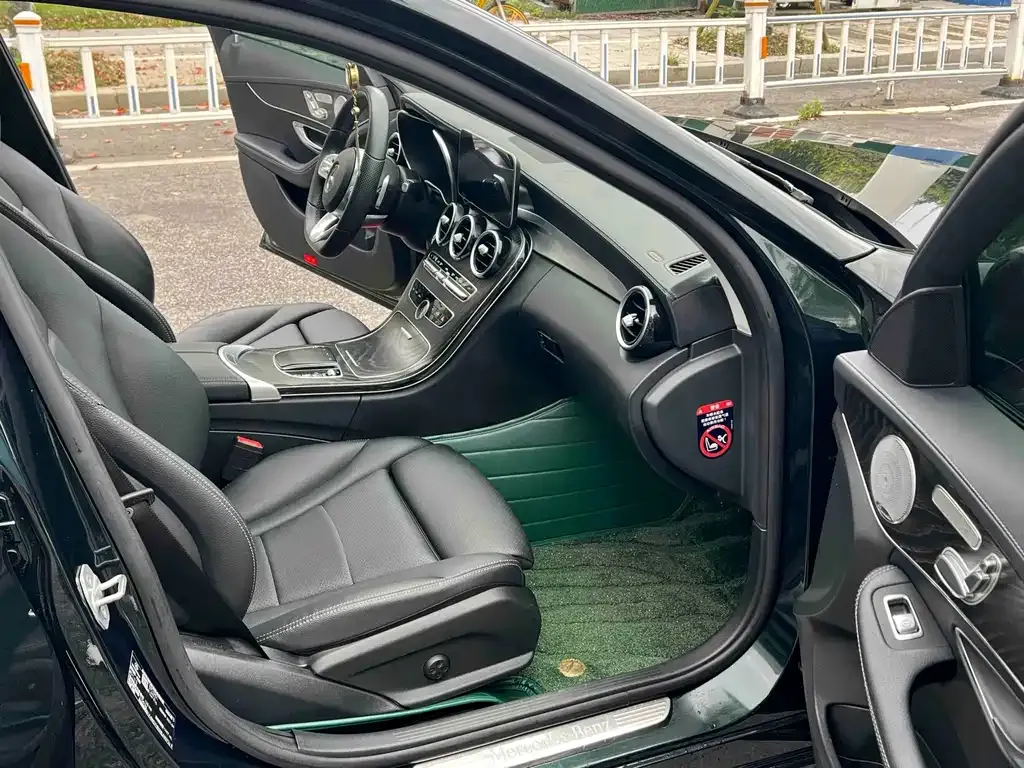 Mercedes-Benz C-Class 2021 из CN, фото 3