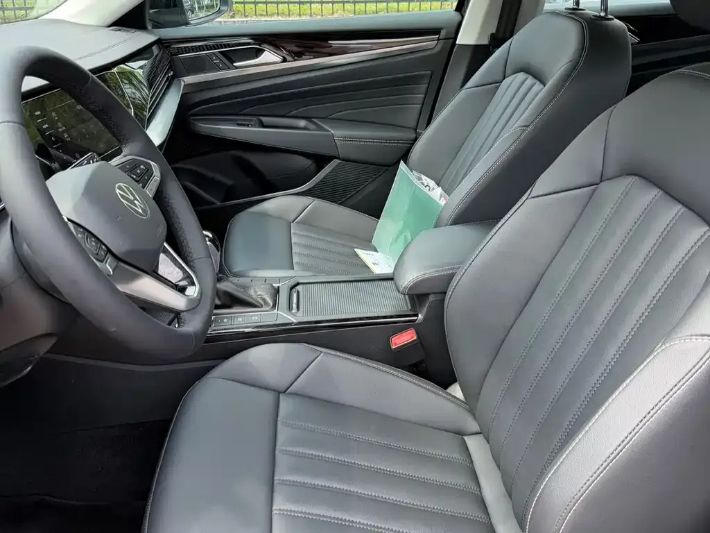 Volkswagen Passat — фото 5