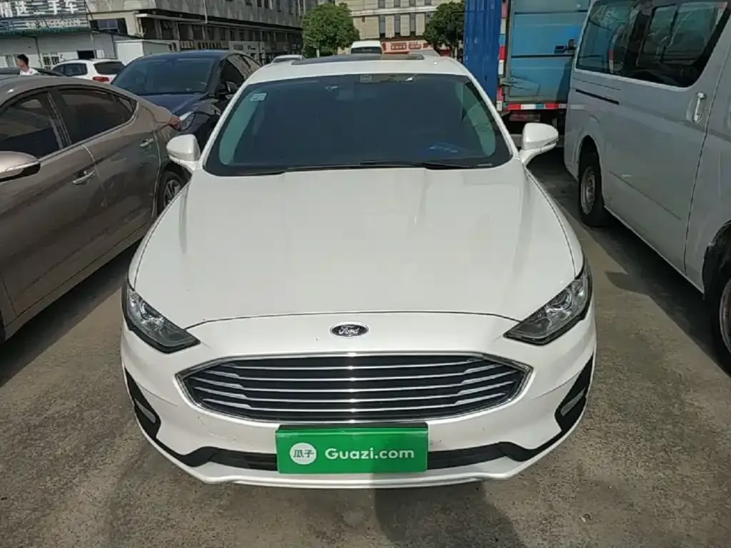 Ford Mondeo 2021 из CN, фото 2