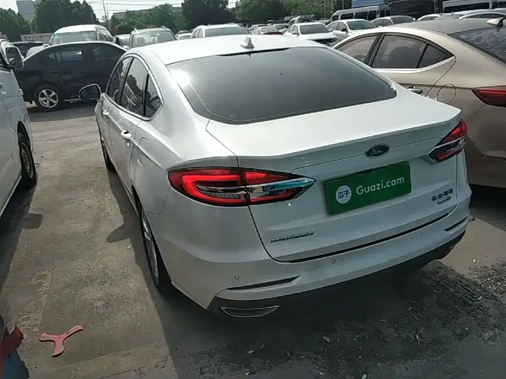 Ford Mondeo 2021 из CN, фото 7