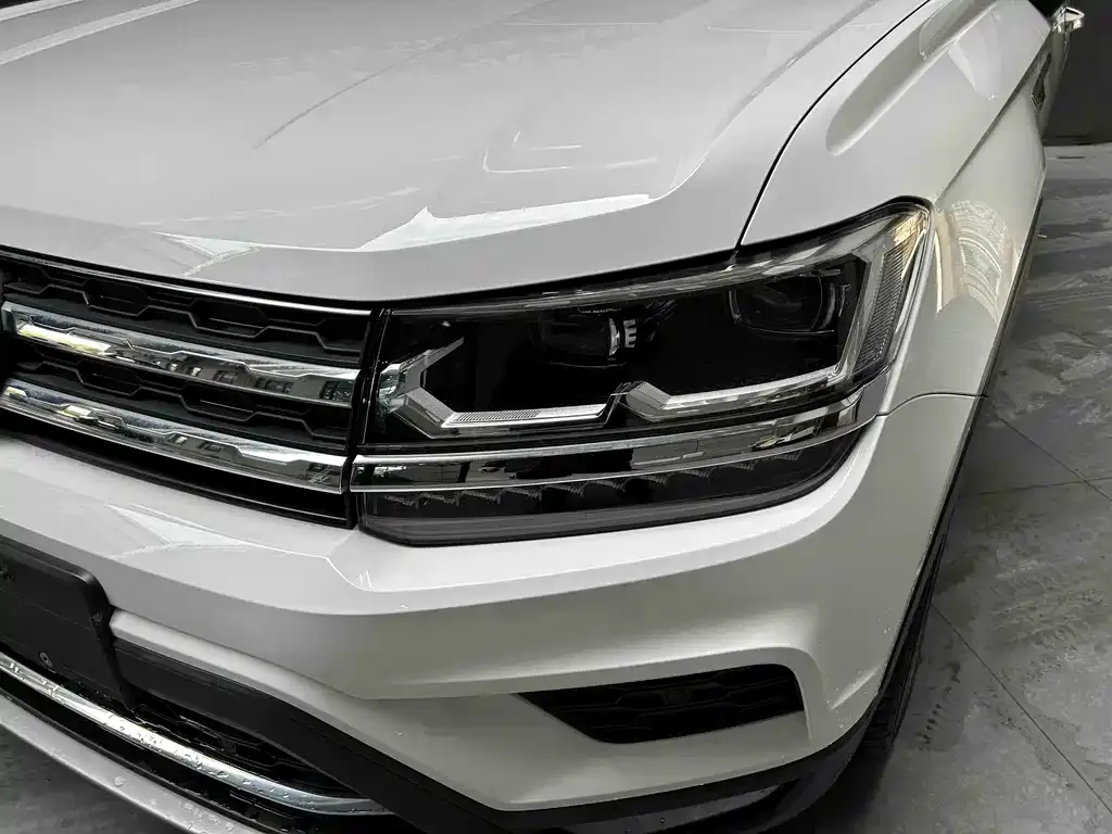Volkswagen Tharu — фото 4