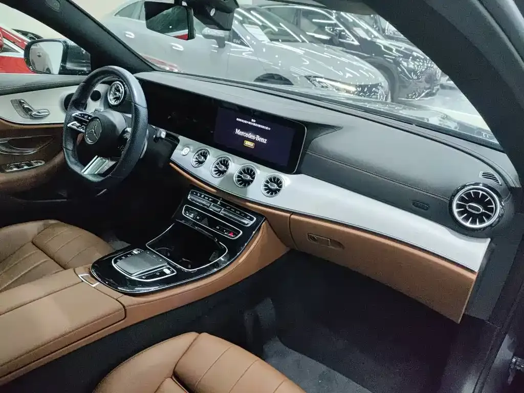 Mercedes-Benz E-Class (Import) — фото 8