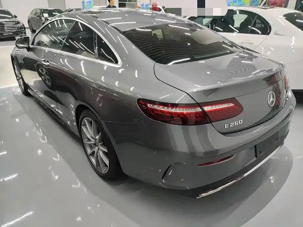 Mercedes-Benz E-Class (Import) — фото 2