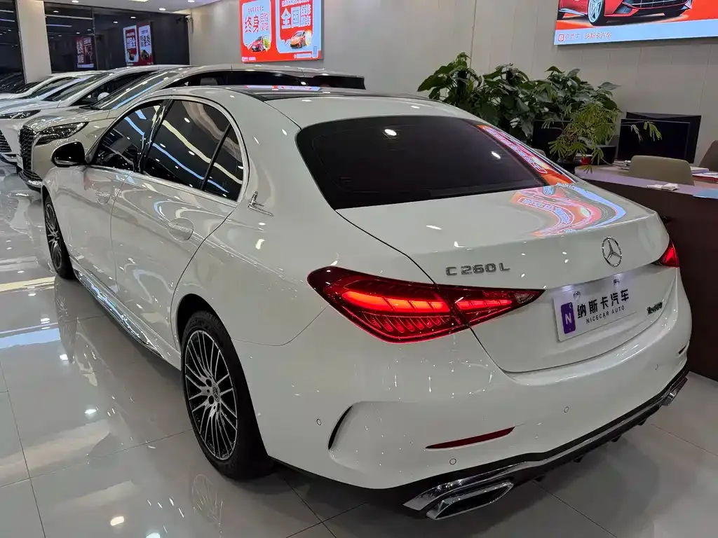 Mercedes-Benz C-Class — фото 10