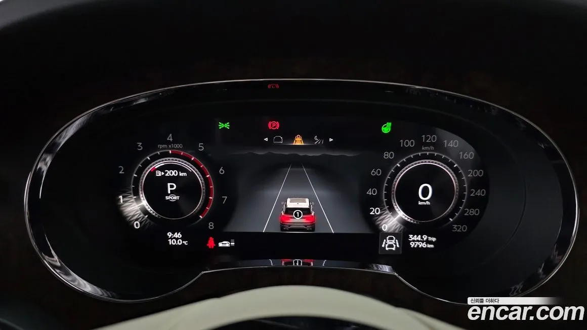 Bentley Bentayga 2025 из KR, фото 3