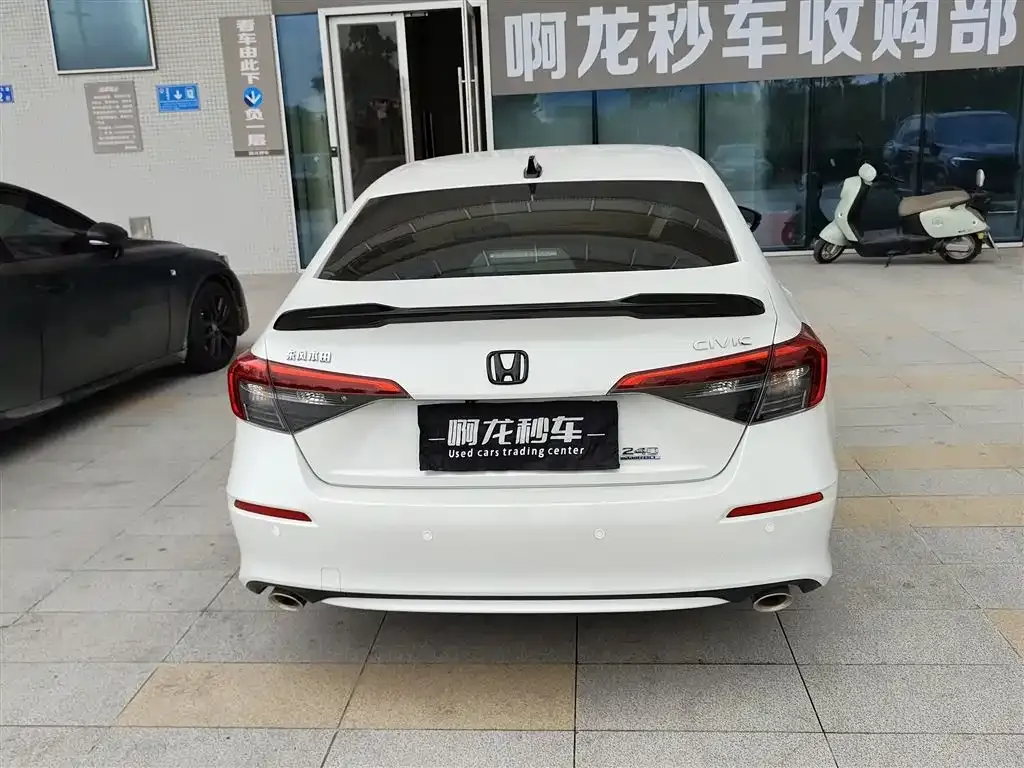 Honda Civic — фото 3